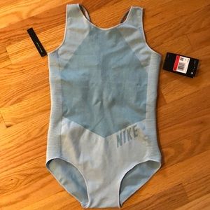 NWT Nike dri-fit swimsuit